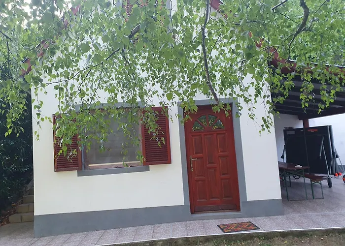 Bacshegyi Vendeghaz 2 * Kaptalantoti